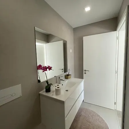 Quarto Privado Em Alojamento Local Perto Do Rio Vez Em Arcos De Valdevez Extérieur photo