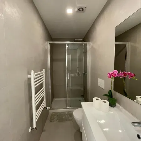 Quarto Privado Em Alojamento Local Perto Do Rio Vez Em Arcos De Valdevez Extérieur photo