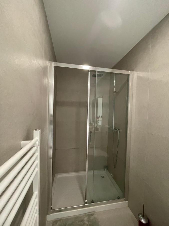 Privado Em Local Perto Do Rio Vez Em Homestay