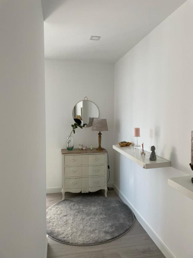 Homestay Privado Em Local Perto Do Rio Vez Em *